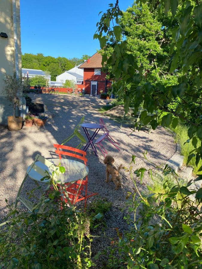 Cafe Mandeltartan Villafloraviola Gjestgiverier Ronneby